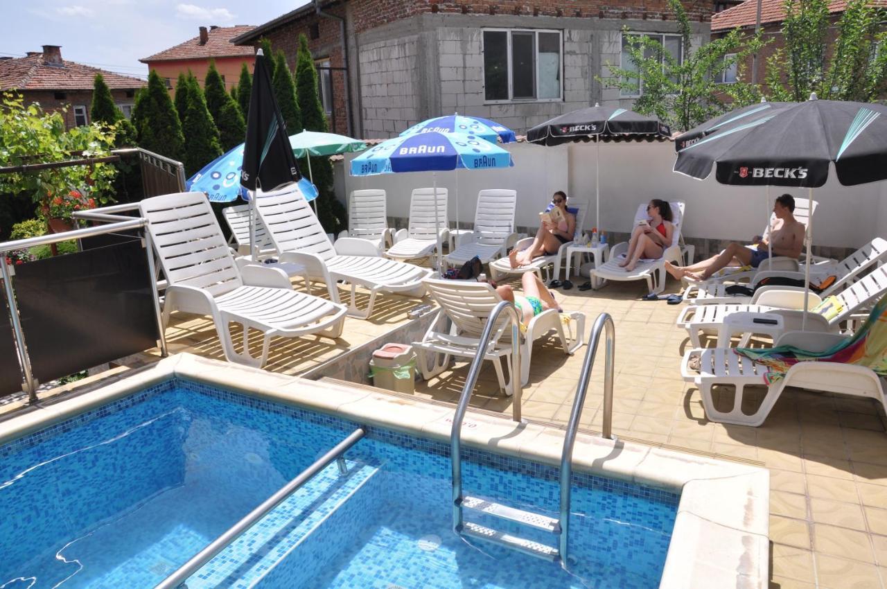 Family Hotel Dalia Velingrad Esterno foto
