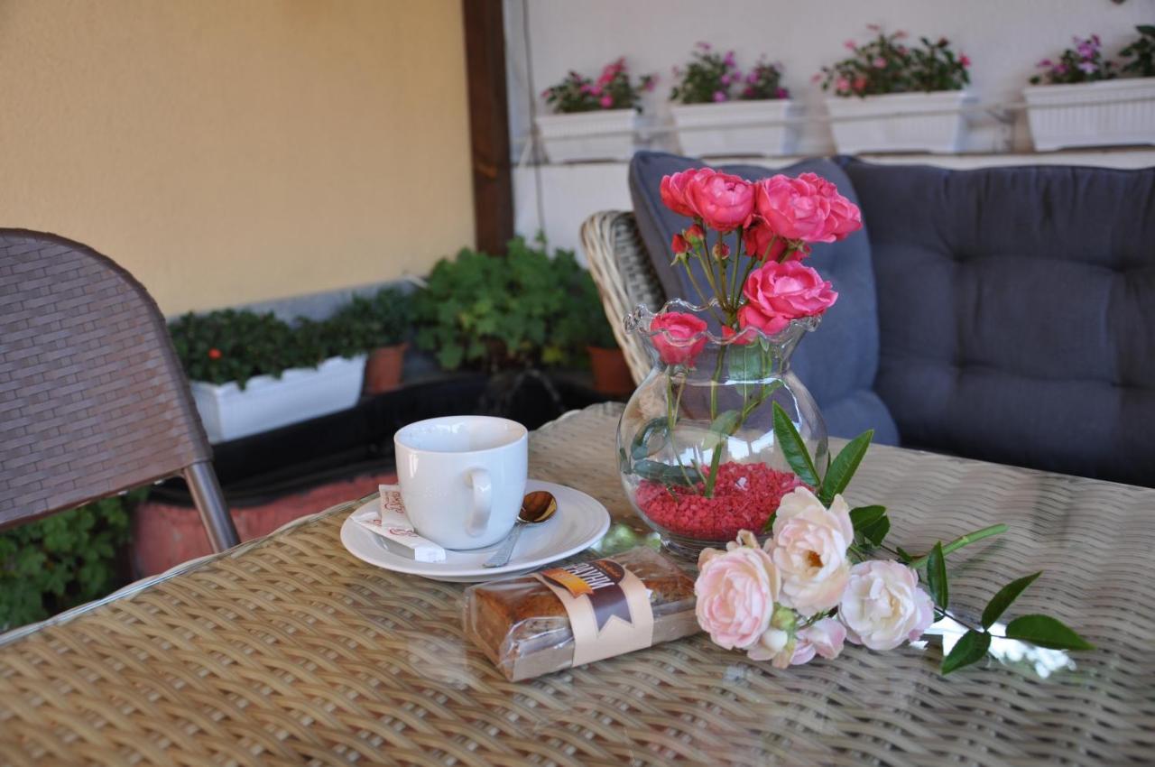 Family Hotel Dalia Velingrad Esterno foto