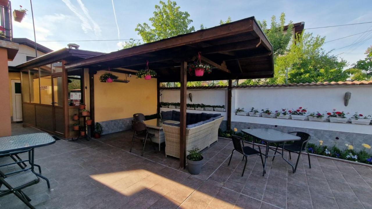 Family Hotel Dalia Velingrad Esterno foto