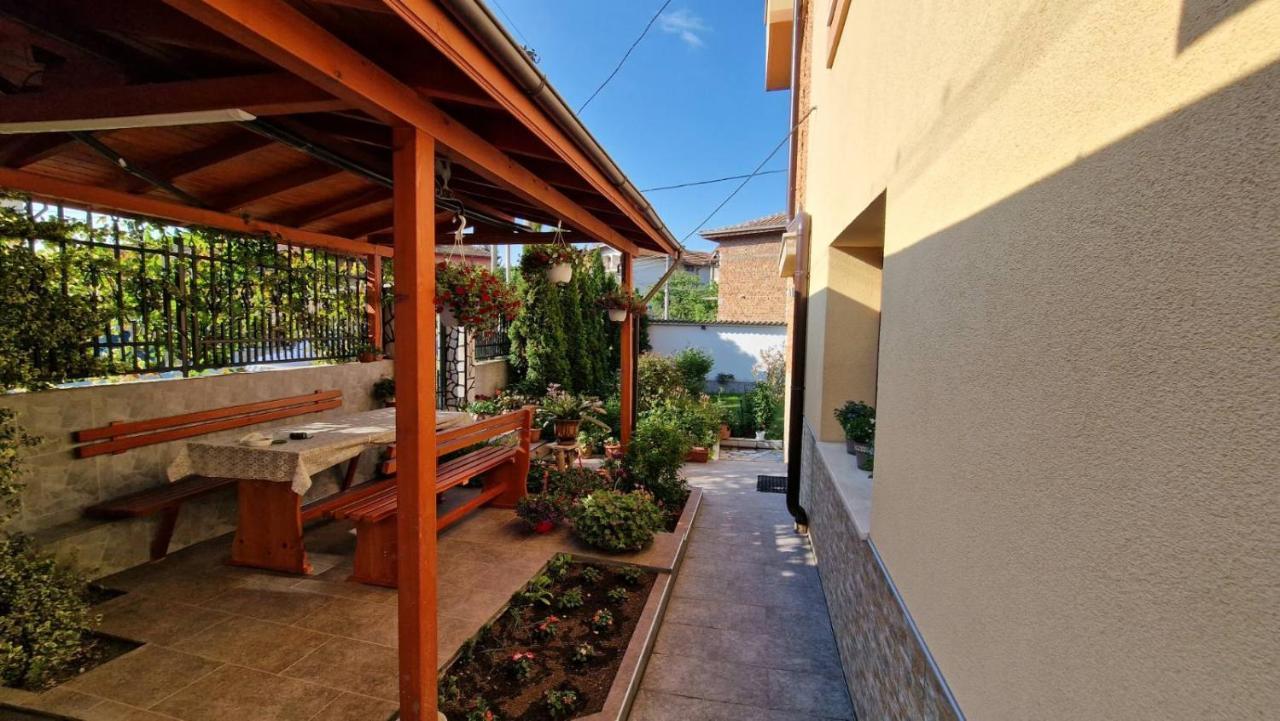 Family Hotel Dalia Velingrad Esterno foto