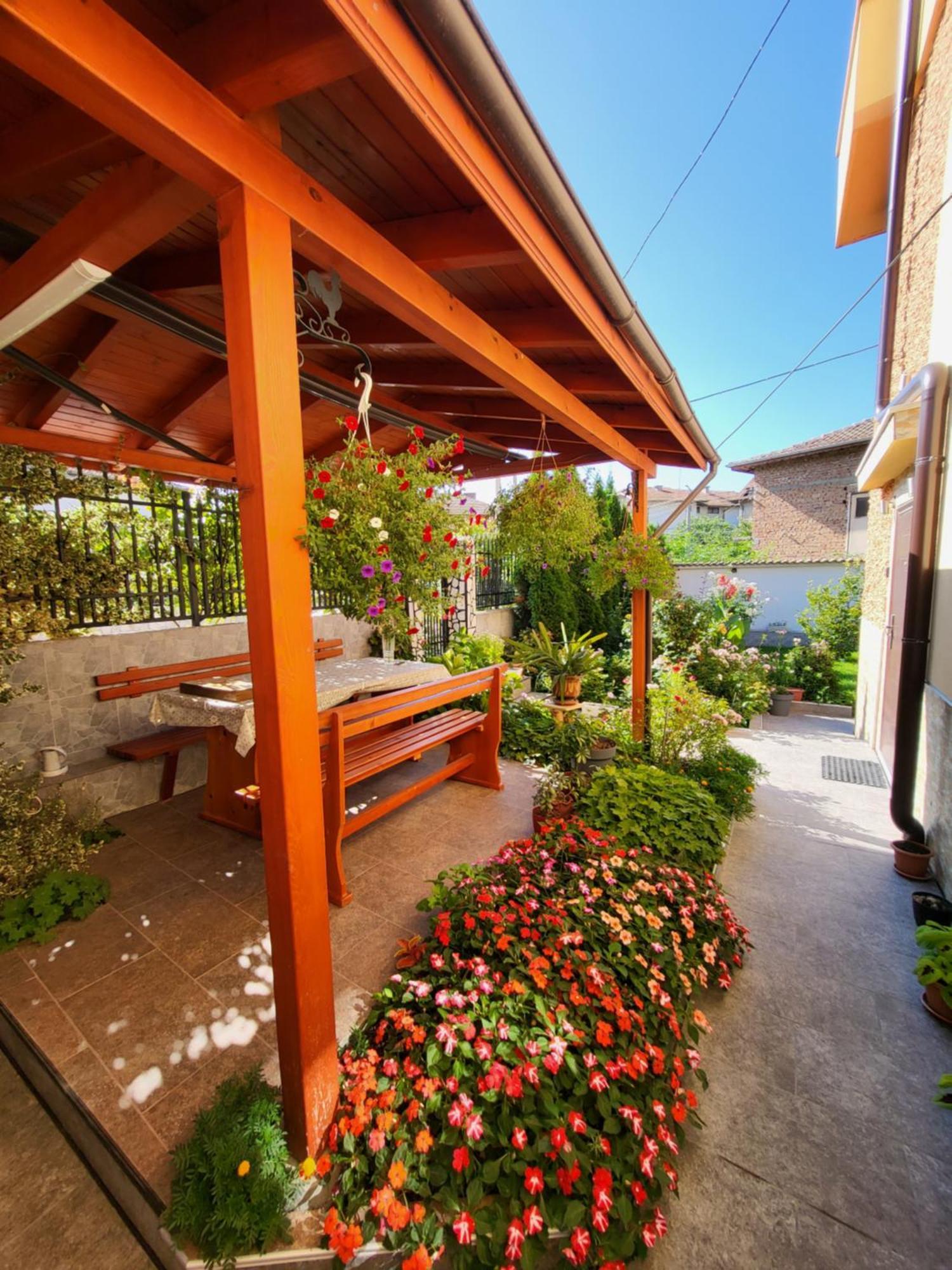 Family Hotel Dalia Velingrad Esterno foto