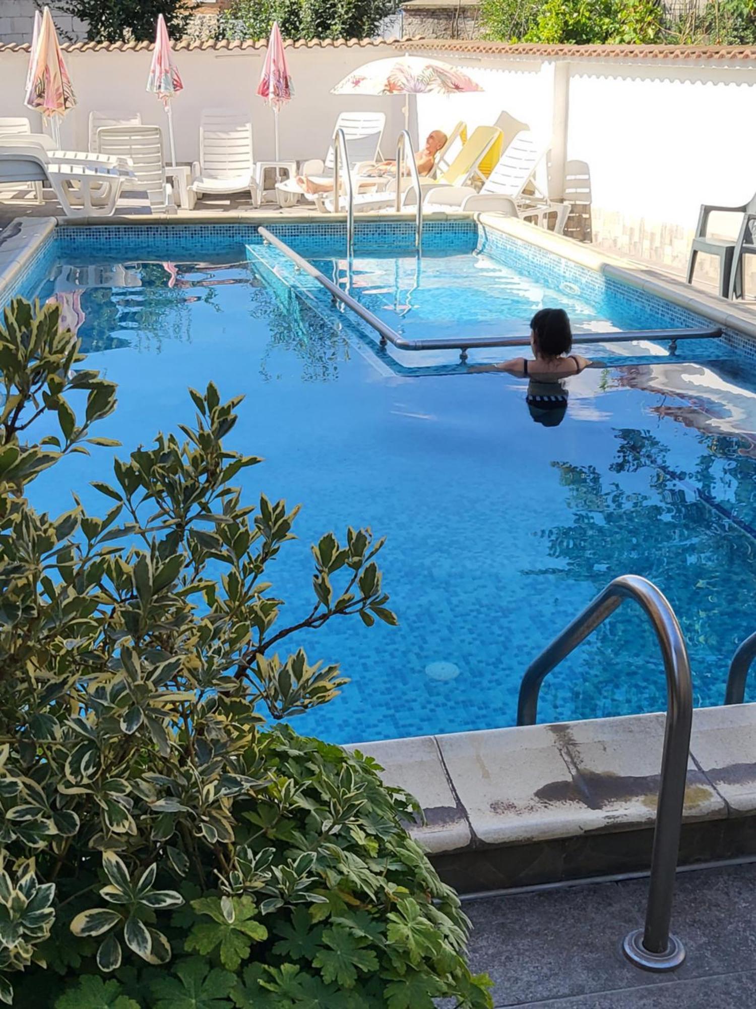 Family Hotel Dalia Velingrad Esterno foto