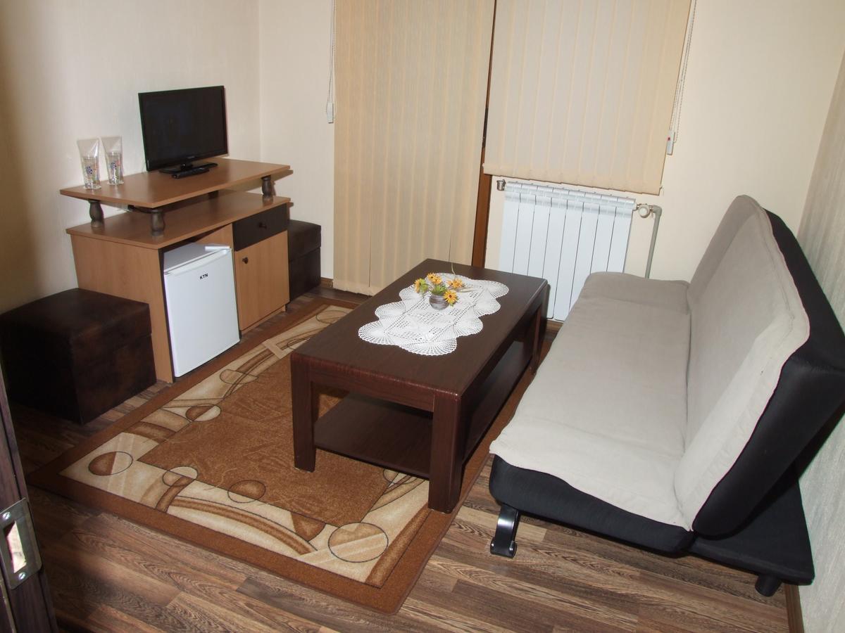 Family Hotel Dalia Velingrad Esterno foto