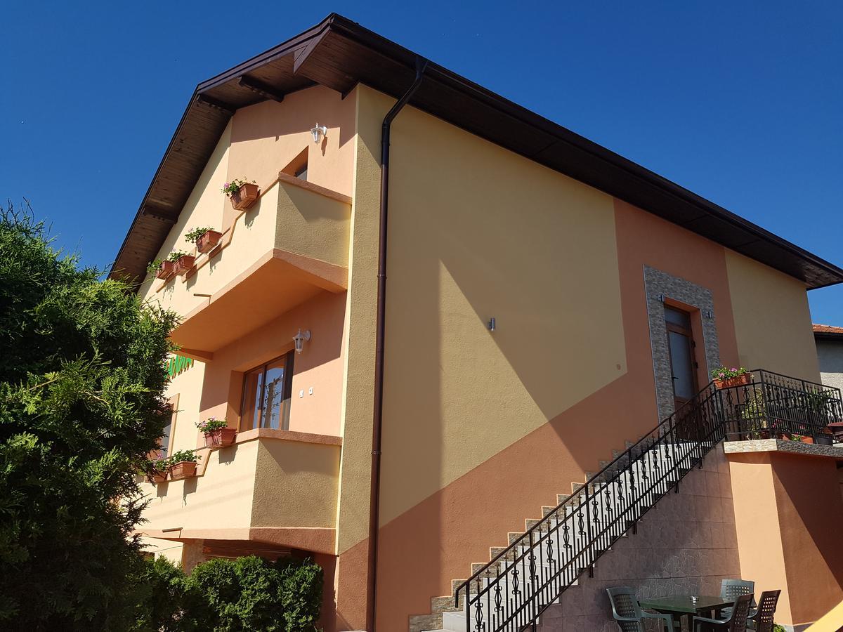 Family Hotel Dalia Velingrad Esterno foto
