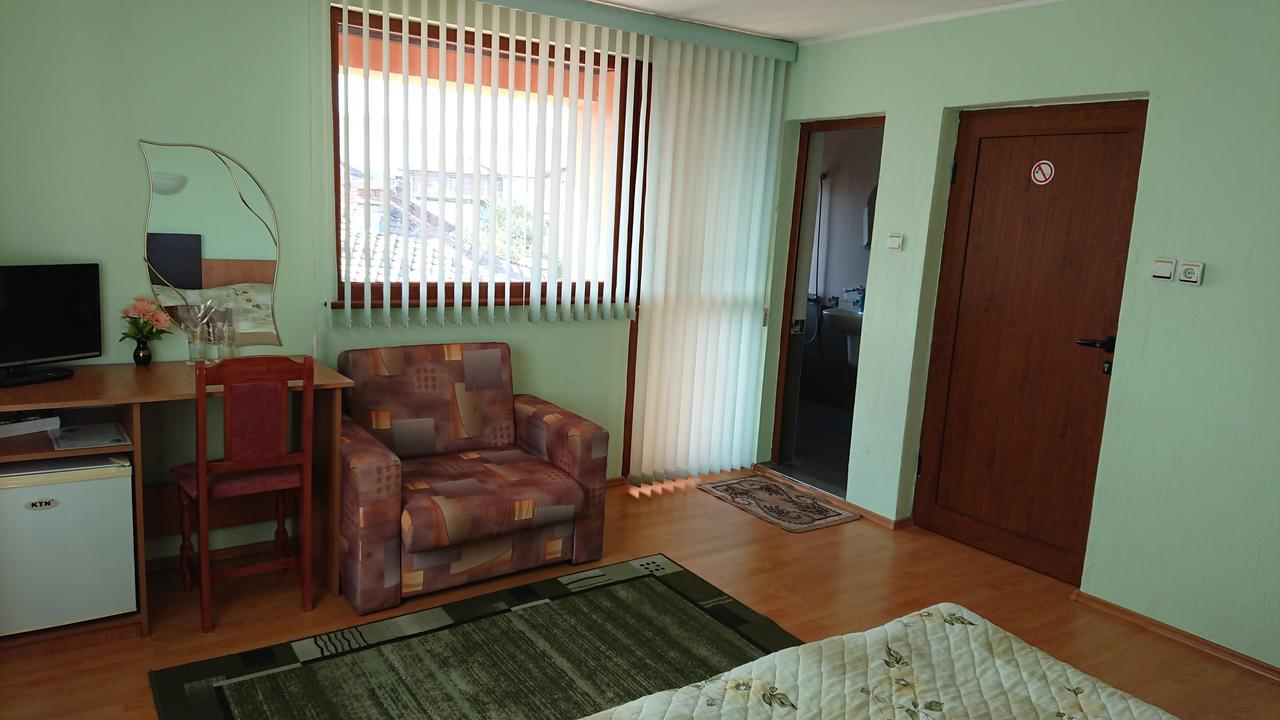 Family Hotel Dalia Velingrad Esterno foto